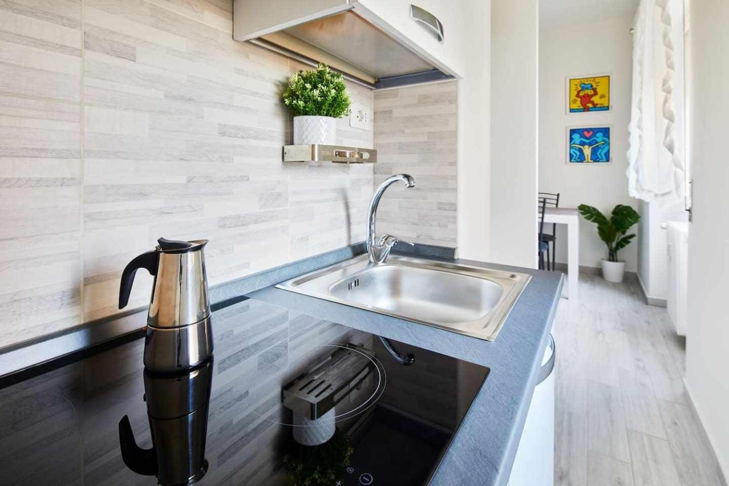 Sunny San Siro Stadio Apartment มิลาน ภายนอก รูปภาพ